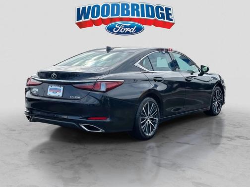 2024 Lexus ES 350 Base