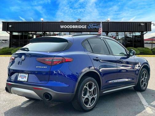 2022 Alfa Romeo Stelvio Ti