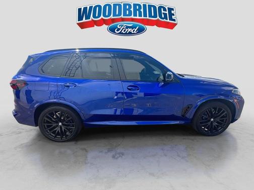 2024 BMW X5 M60i