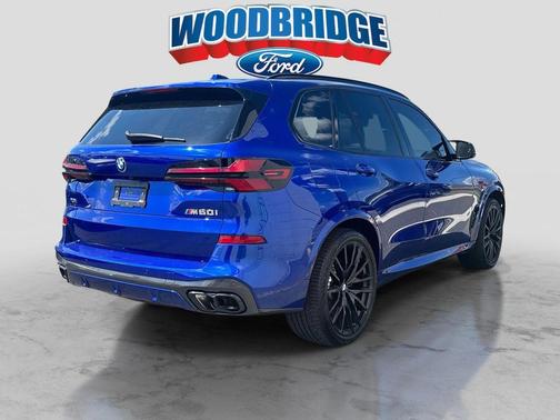 2024 BMW X5 M60i