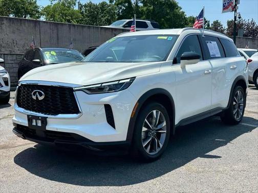 2024 INFINITI QX60 Luxe