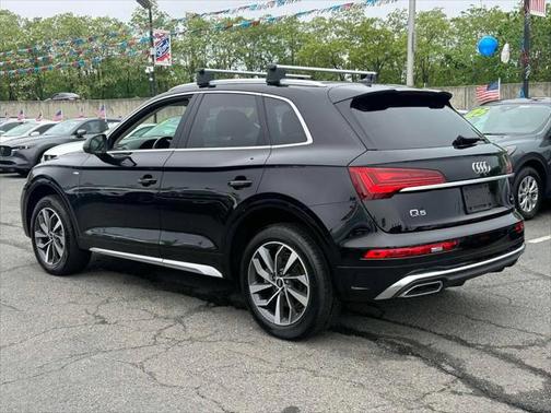 2022 Audi Q5 45 S line Premium
