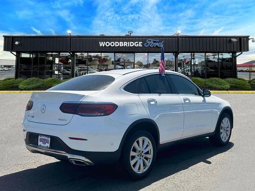 2021 Mercedes-Benz GLC 300 4MATIC Coupe
