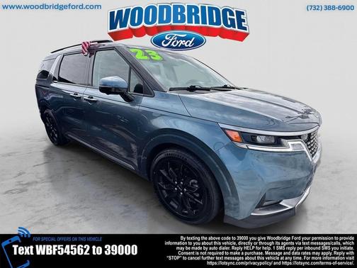 2023 Kia Carnival SX