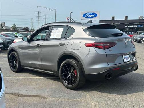 2019 Alfa Romeo Stelvio Base