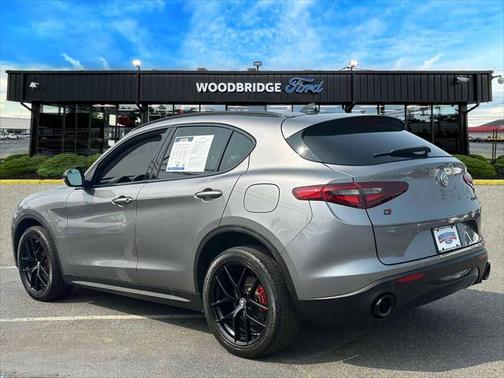2019 Alfa Romeo Stelvio Base
