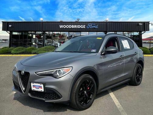 2019 Alfa Romeo Stelvio Base