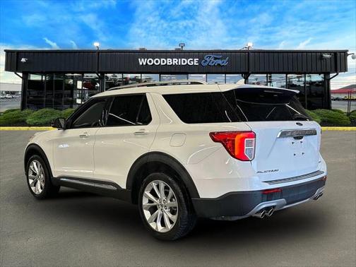 2022 Ford Explorer Platinum