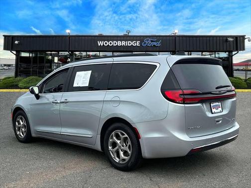 2023 Chrysler Pacifica Limited