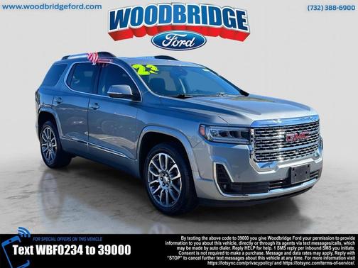 2023 GMC Acadia Denali