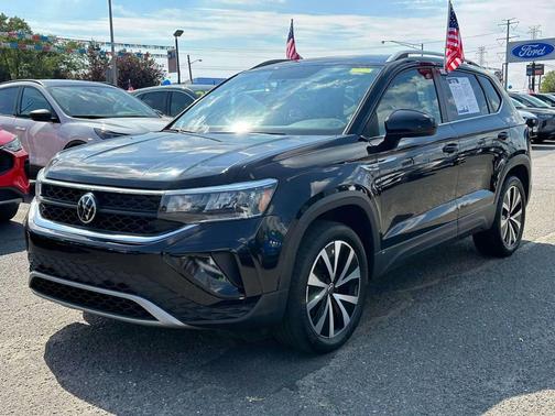 2022 Volkswagen Taos 1.5T SE