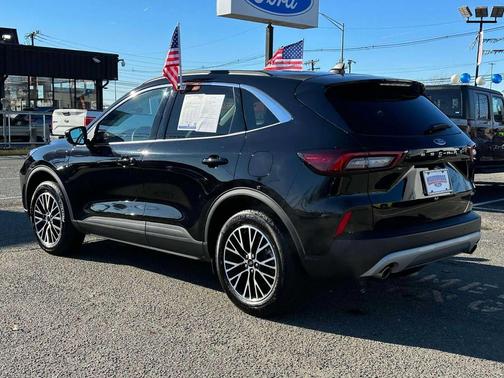 2024 Ford Escape PHEV Base