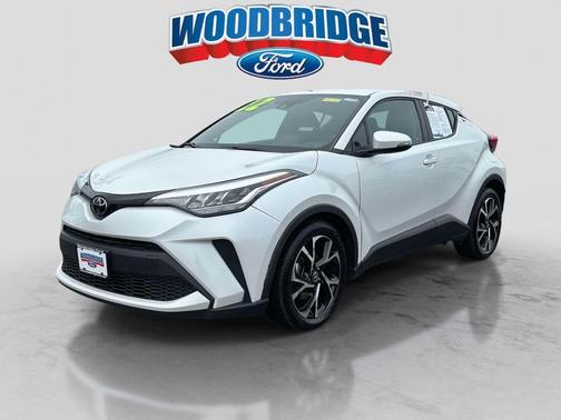 2022 Toyota C-HR XLE