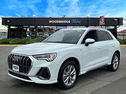 2024 Audi Q3 Premium 45 TFSI S line quattro Tiptronic