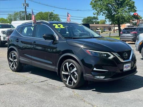 2022 Nissan Rogue Sport SL