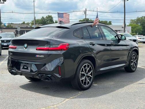 2023 BMW X4 M40i