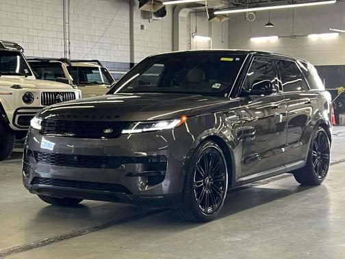 2024 Land Rover Range Rover Sport SE