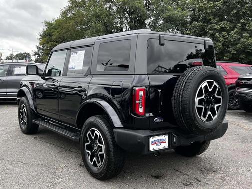 2022 Ford Bronco Outer Banks