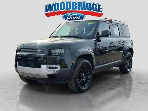 2025 Land Rover Defender 110 P300