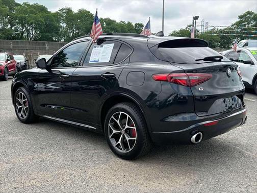 2020 Alfa Romeo Stelvio Ti Sport