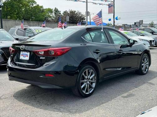 2018 Mazda Mazda3 Touring
