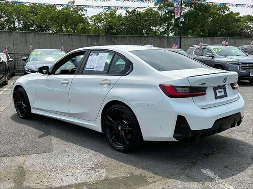 2023 BMW 330 xDrive