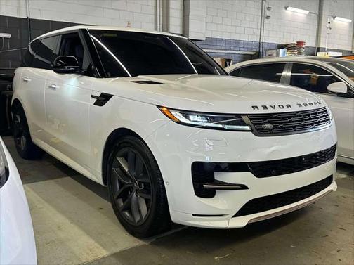 2023 Land Rover Range Rover Sport SE