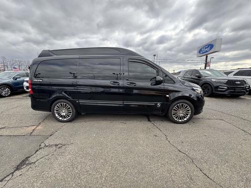 2020 Mercedes-Benz Metris Base