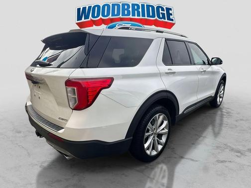 2022 Ford Explorer Platinum