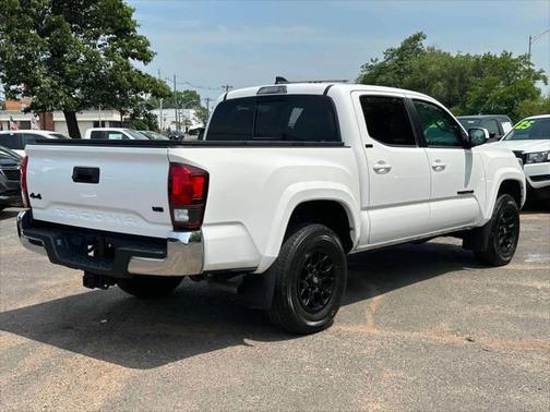 2022 Toyota Tacoma SR