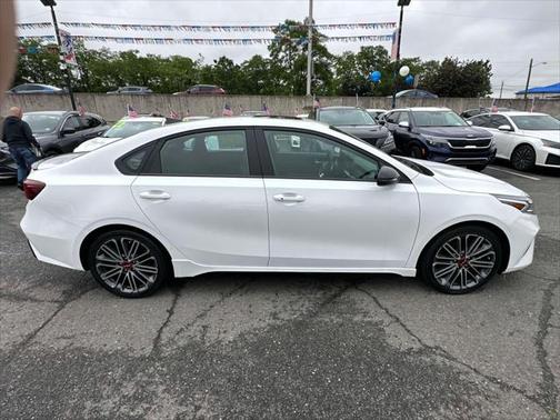 2022 Kia Forte GT