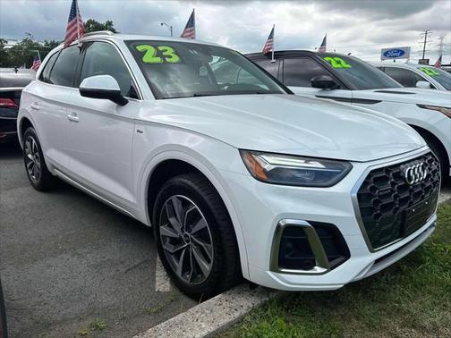 2023 Audi Q5 45 S line Premium Plus