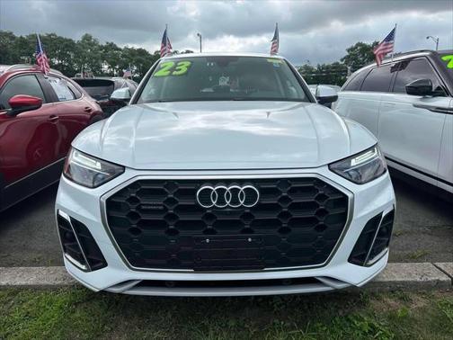2023 Audi Q5 45 S line Premium Plus