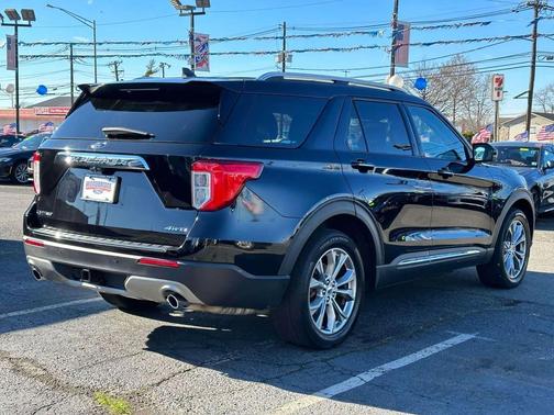 2022 Ford Explorer Limited