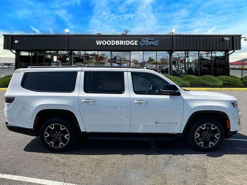 2024 Jeep Wagoneer L Series III 4x4