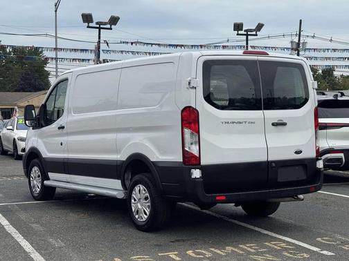 2023 Ford Transit-250 Base