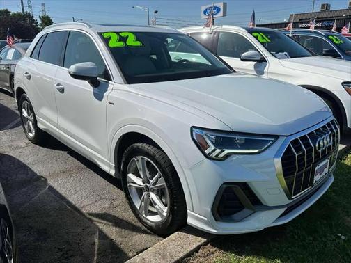 2022 Audi Q3 45 S line Premium Plus