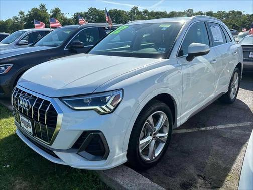 2022 Audi Q3 45 S line Premium Plus