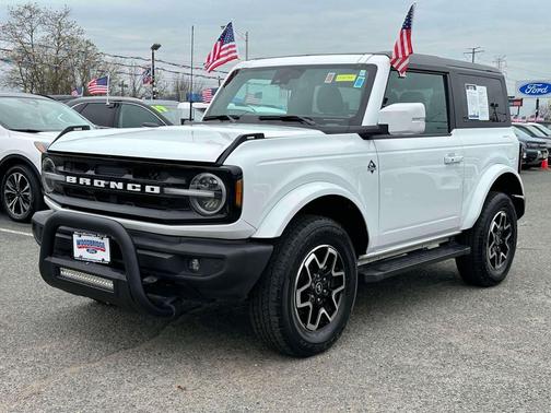 2023 Ford Bronco Outer Banks