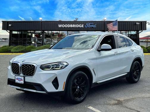 2022 BMW X4 xDrive30i