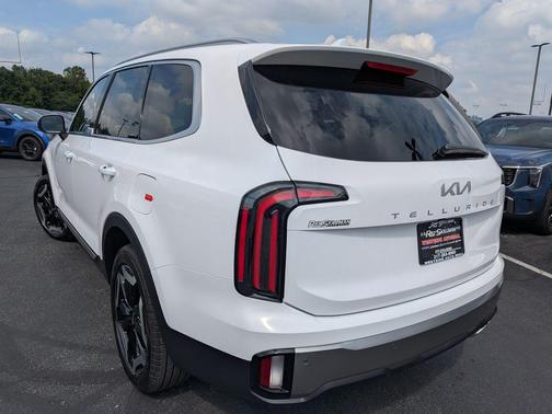 2025 Kia Telluride EX