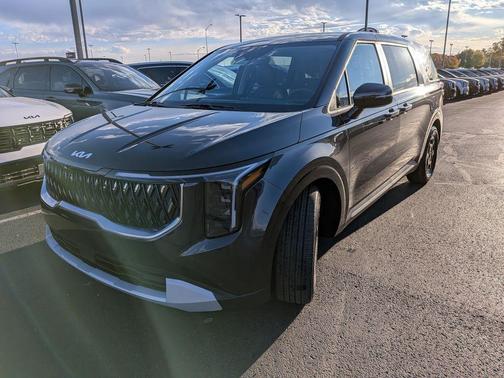 2026 Kia Carnival LXS
