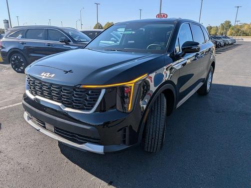 2026 Kia Sorento LX