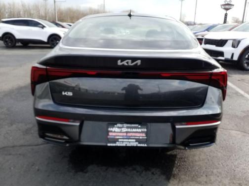 2025 Kia K5 EX