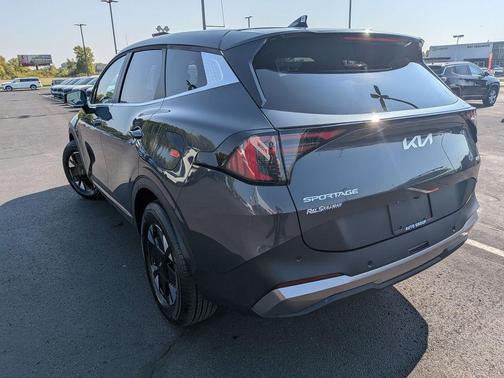 2026 Kia Sportage Hybrid LX