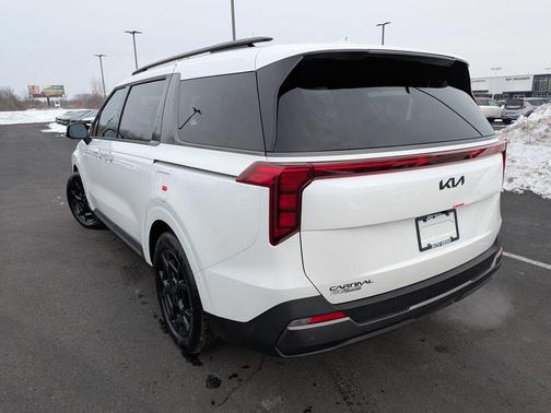 2026 Kia Carnival SX
