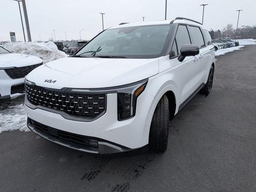 2026 Kia Carnival SX