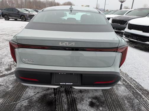 2026 Kia K4 EX
