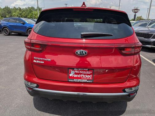 2022 Kia Sportage LX