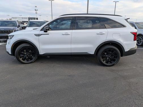 2021 Kia Sorento S